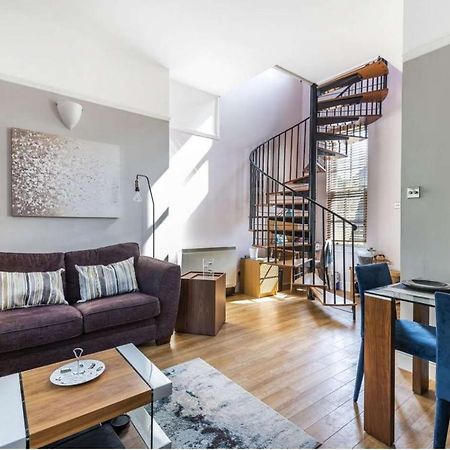 Pinewood Cottage Watford  Dış mekan fotoğraf