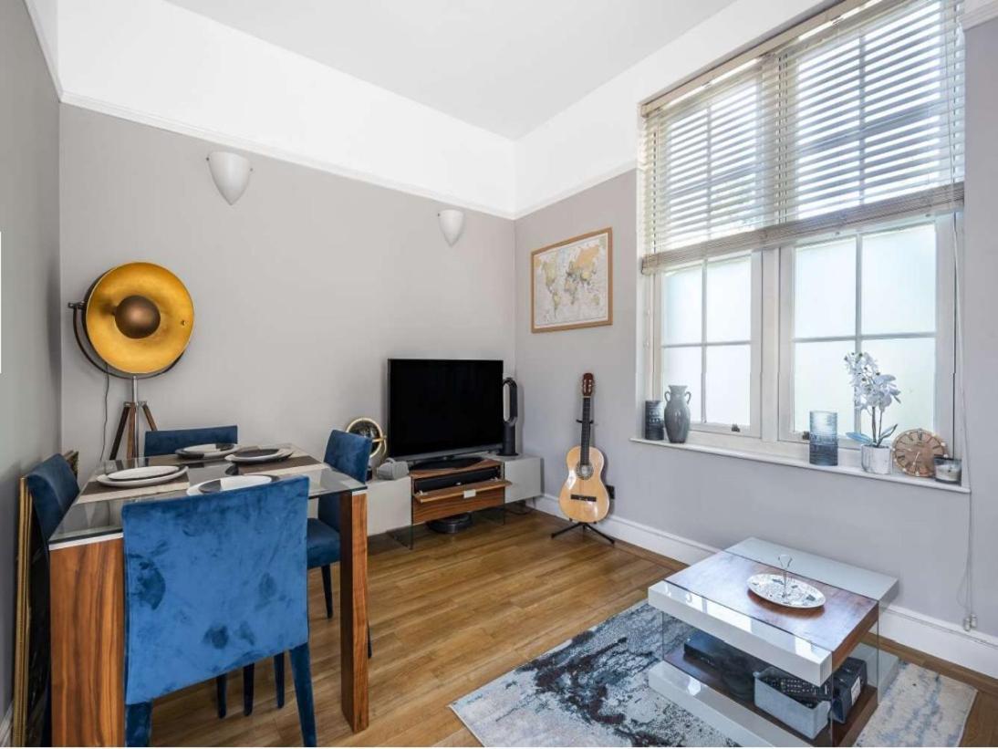 Pinewood Cottage Watford  Dış mekan fotoğraf